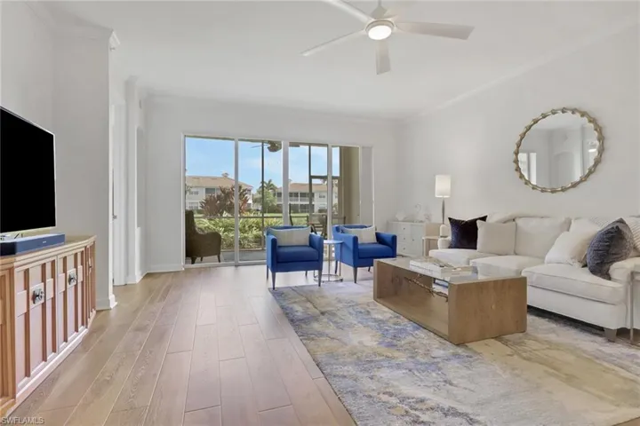 3048 Horizon Ln 1103, Naples, Florida 34109