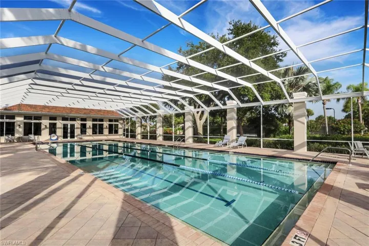 3048 Horizon Ln 1103, Naples, Florida 34109