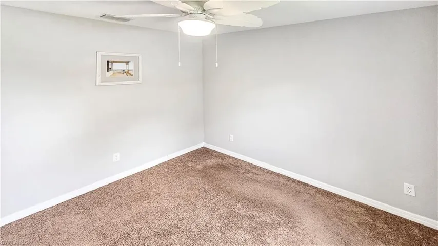 2040  Xelda N AVE, Lehigh Acres, FL 33971