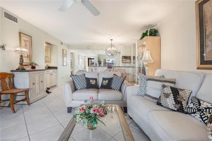 7360 Province WAY # 4204, NAPLES FL 34104
