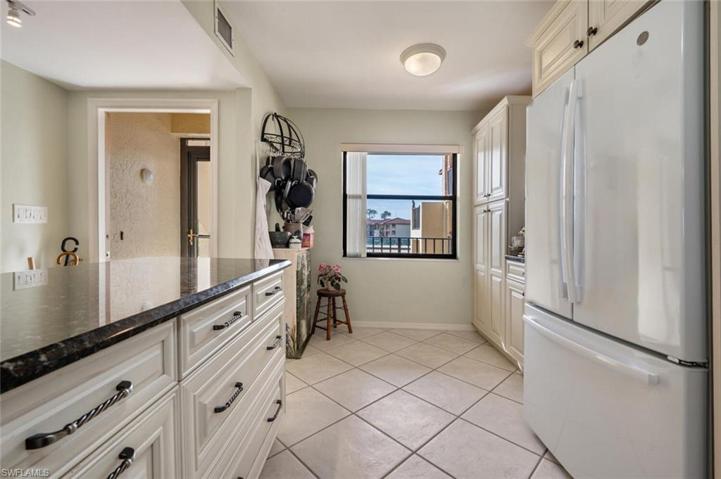 7360 Province WAY # 4204, NAPLES FL 34104