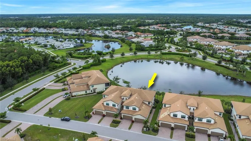 2352  Anguilla  DR, Naples, FL 34120