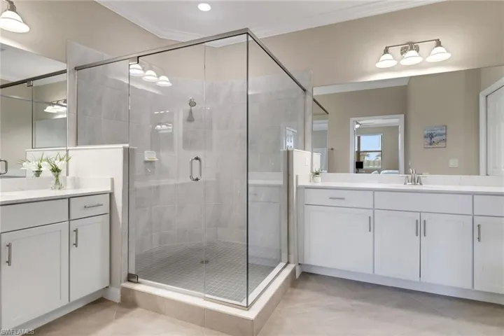 2352  Anguilla  DR, Naples, FL 34120