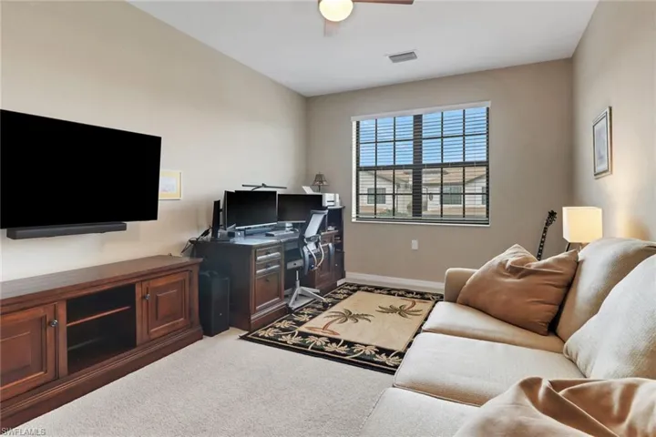 2352  Anguilla  DR, Naples, FL 34120