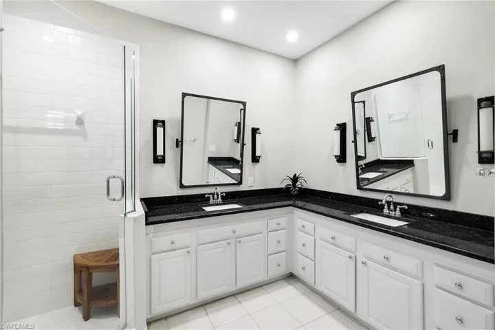 26876  Wedgewood  DR, Bonita Springs, FL 34134