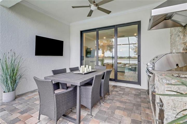 Outdoor kitchen and dining