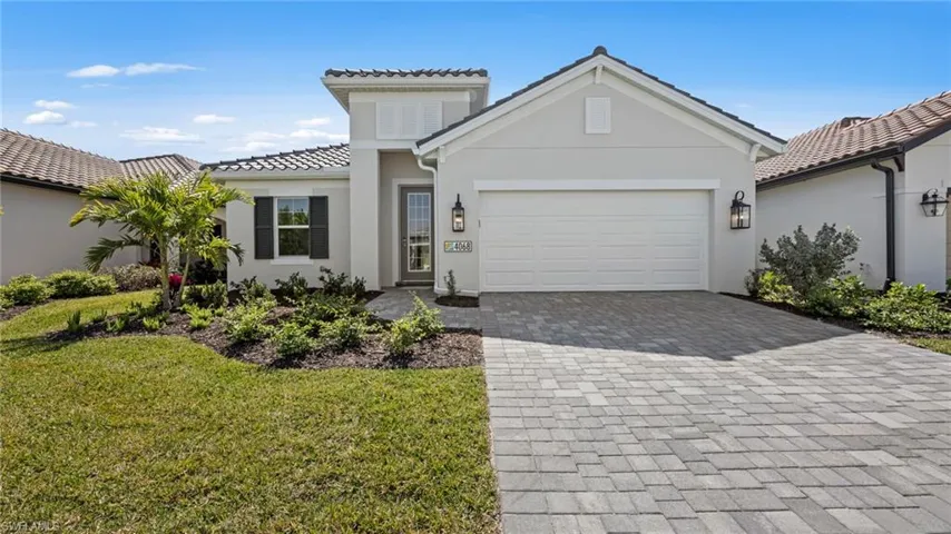 4068  Pegasus  WAY, Naples, FL 34120