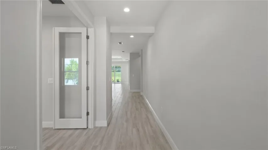 4068  Pegasus  WAY, Naples, FL 34120