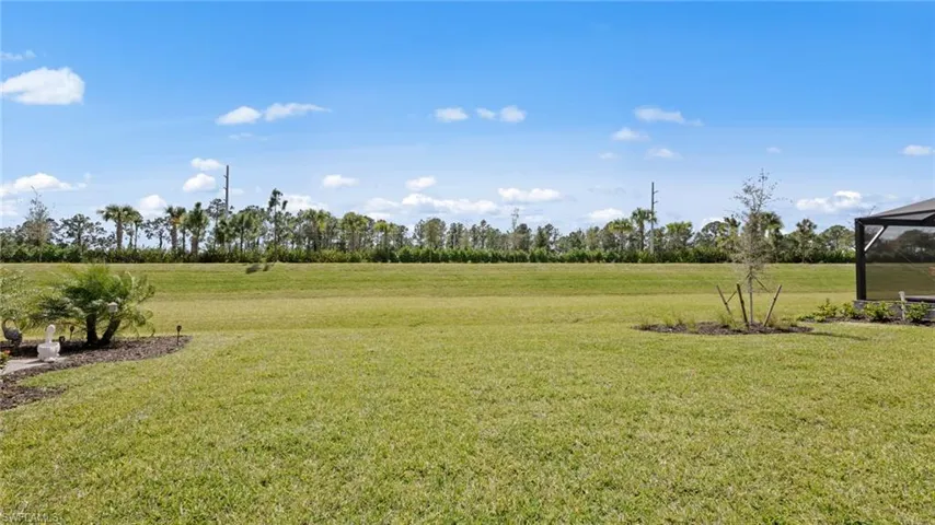 4068  Pegasus  WAY, Naples, FL 34120