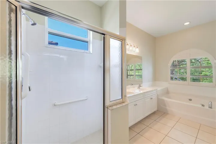 11291  Wine Palm  RD, Fort Myers, FL 33966