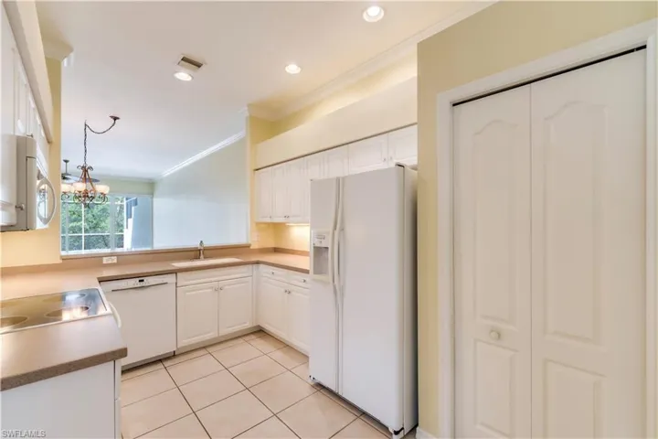 11291  Wine Palm  RD, Fort Myers, FL 33966