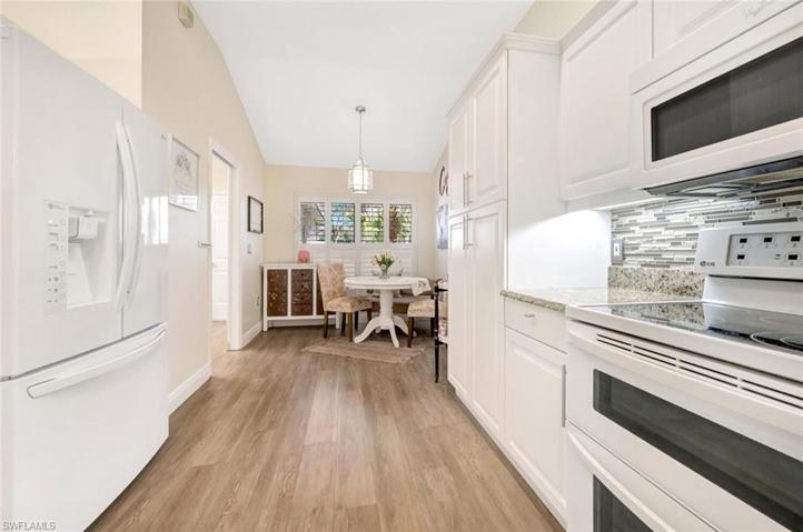 5881  Northridge  DR, Naples, FL 34110