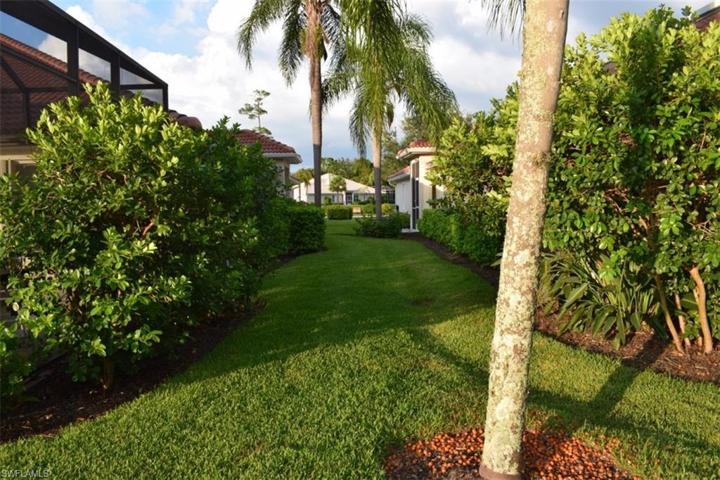 5881  Northridge  DR, Naples, FL 34110
