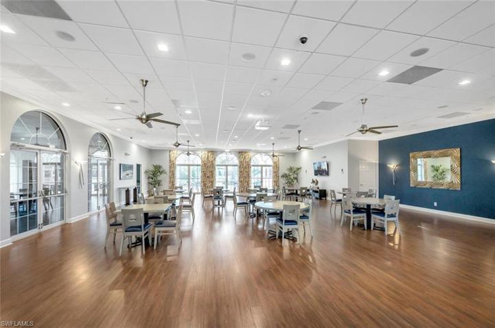 5881  Northridge  DR, Naples, FL 34110