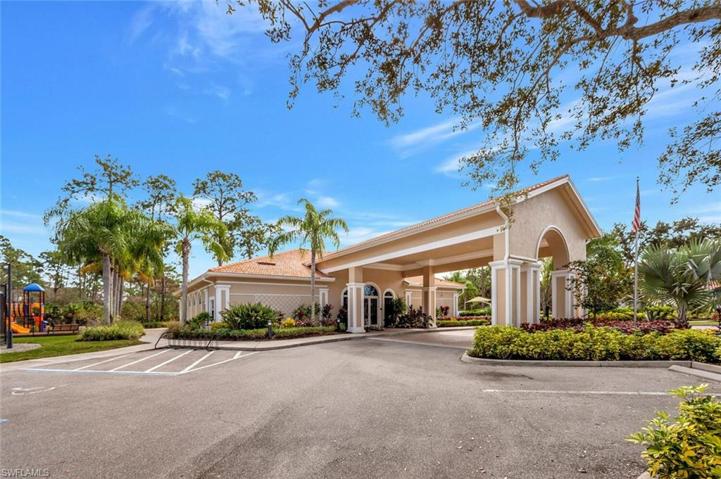 5881  Northridge  DR, Naples, FL 34110