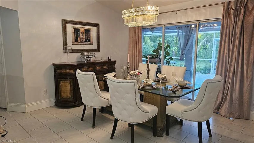 5061  Mahogany Ridge  DR, Naples, FL 34119