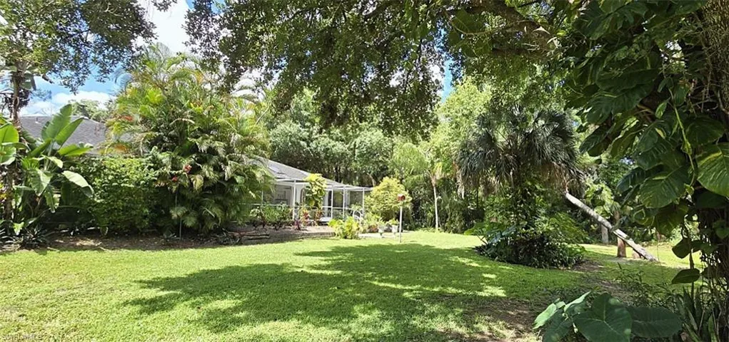5061  Mahogany Ridge  DR, Naples, FL 34119