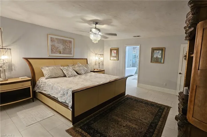 5061  Mahogany Ridge  DR, Naples, FL 34119