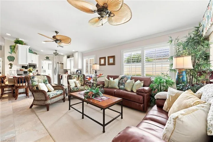 7677 Rozzini Ln, Naples, Florida 34114