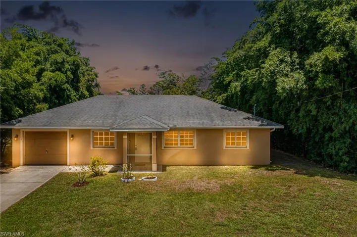 1123  Belgrave  ST, Fort Myers, FL 33913