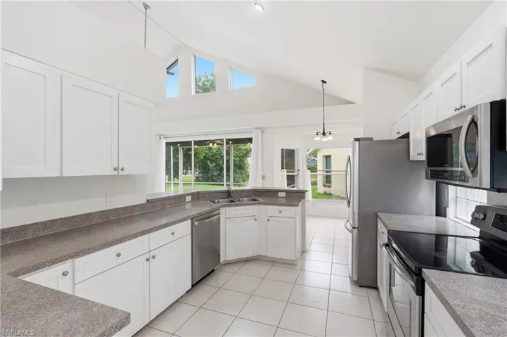 17841 Bermuda Dunes Dr, Fort Myers, Florida 33967