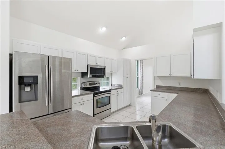 17841 Bermuda Dunes Dr, Fort Myers, Florida 33967