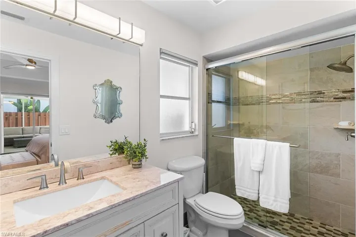 580 97th Ave N, Naples, Florida 34108