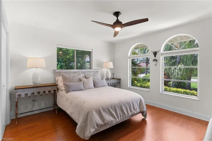580 97th Ave N, Naples, Florida 34108