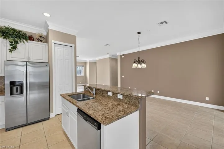 7140  Bergamo  WAY, Fort Myers, FL 33966