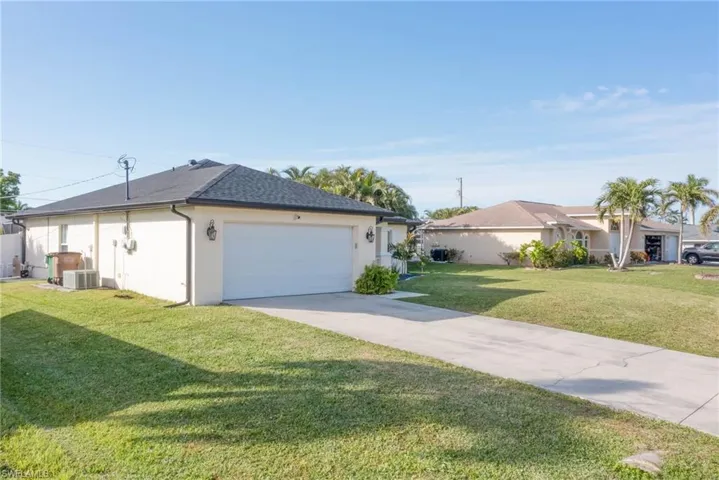 4104 SW 15th  AVE, Cape Coral, FL 33914
