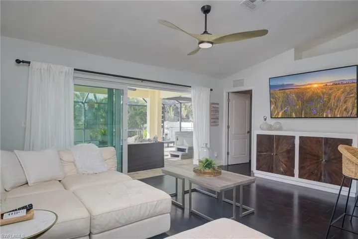 4104 SW 15th  AVE, Cape Coral, FL 33914