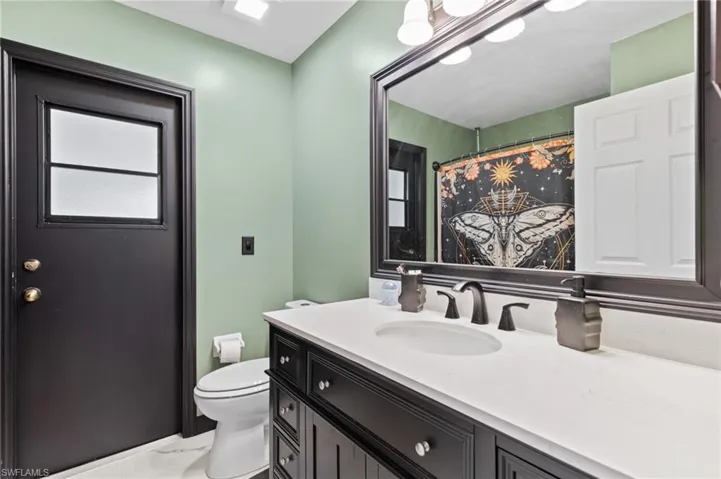 3824 SW 10th  PL, Cape Coral, FL 33914