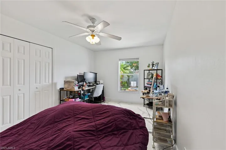 3824 SW 10th  PL, Cape Coral, FL 33914