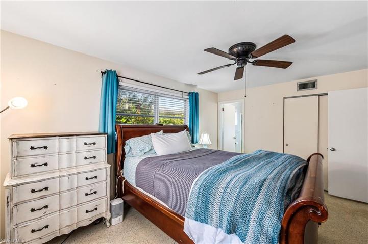 1837  Inlet  DR, North Fort Myers, FL 33903