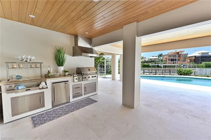 219 Bayfront Dr, Bonita Springs, Florida 34134