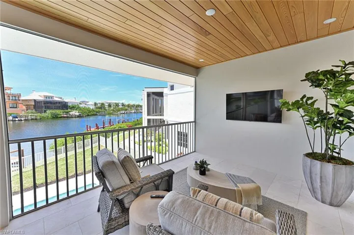 219 Bayfront Dr, Bonita Springs, Florida 34134