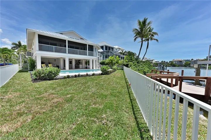 219 Bayfront Dr, Bonita Springs, Florida 34134