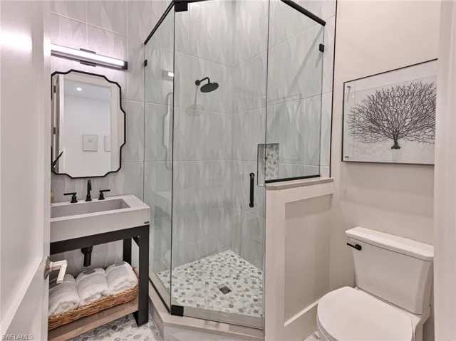 219 Bayfront Dr, Bonita Springs, Florida 34134