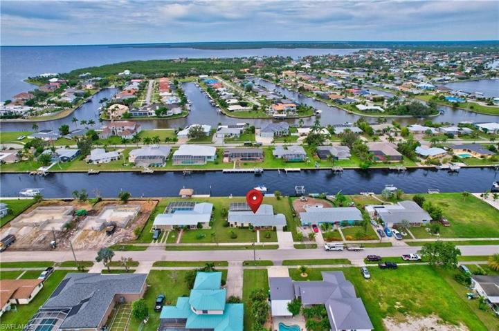 218  Bangsberg SE RD, PORT CHARLOTTE, FL 33952