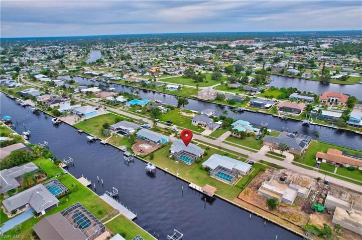 218  Bangsberg SE RD, PORT CHARLOTTE, FL 33952