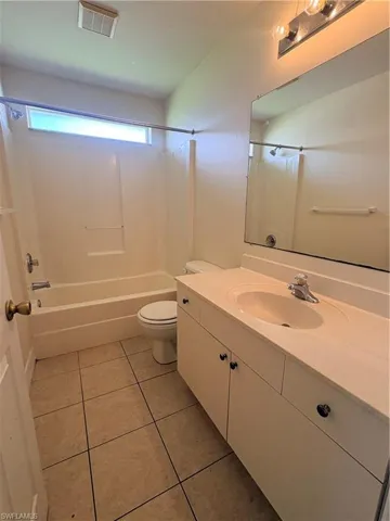 1713 Sw 33rd Ter, Cape Coral, Florida 33914