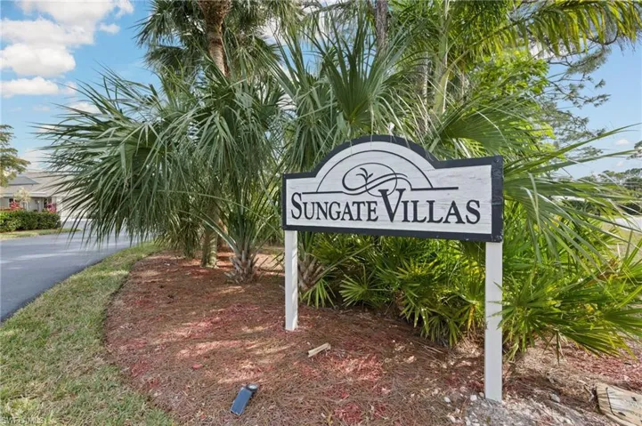 21703  Sungate  CT, Estero, FL 33928