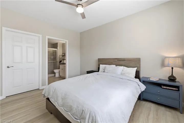 4625  Saint Croix  LN, Naples, FL 34109