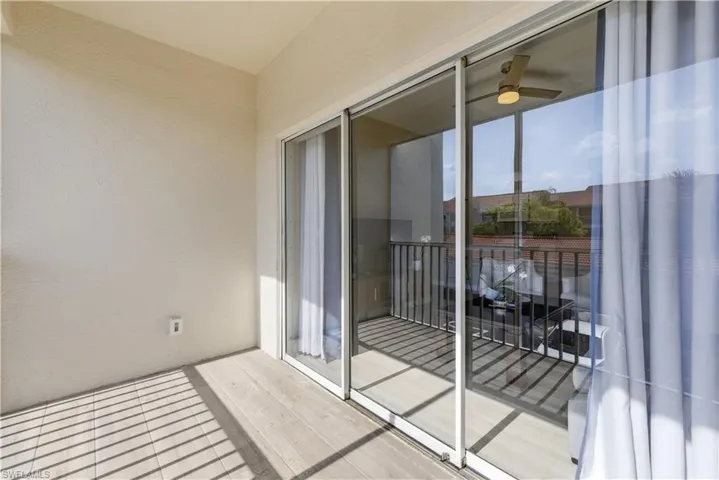 Screened in lanai