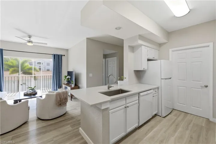 4625  Saint Croix  LN, Naples, FL 34109