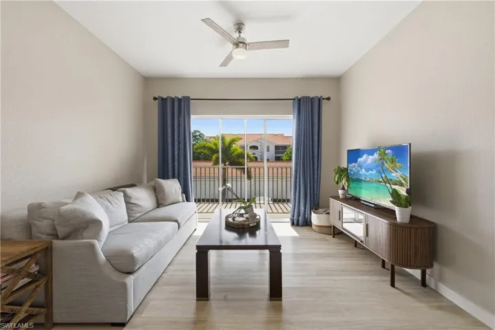 4625  Saint Croix  LN, Naples, FL 34109