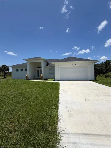 813 Highland Ave, Lehigh Acres, Florida 33972