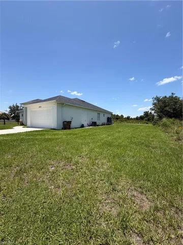 813 Highland Ave, Lehigh Acres, Florida 33972