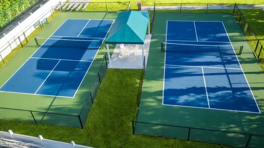 Pickleball Courts