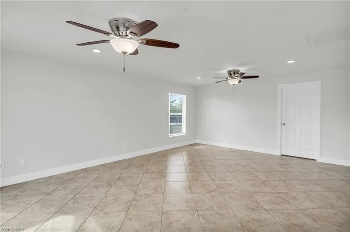 426 SW 43rd  TER, Cape Coral, FL 33914